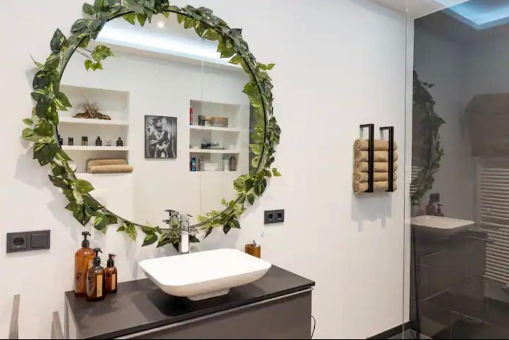 Design Apartment Im Zentrum Von Nienburg! نينبورغ المظهر الخارجي الصورة